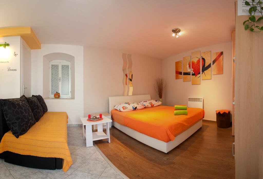 Paradise Apartment With Big Sunny Terrace In The Old Town, Few Meters From The Sea & Riva Promenade สปลิท ห้อง รูปภาพ
