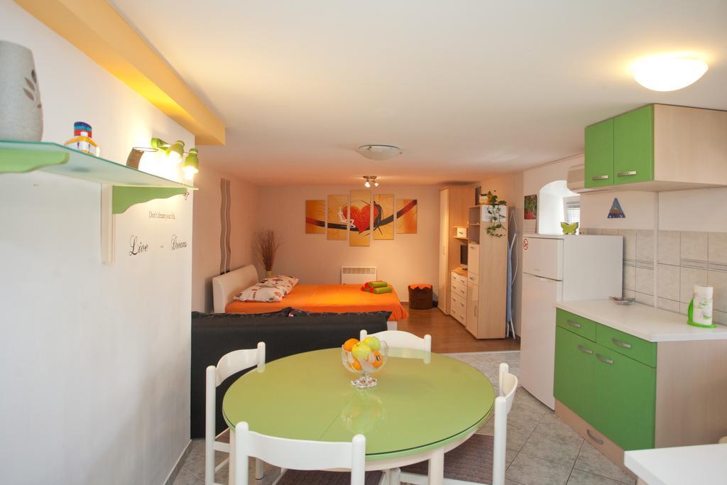 Paradise Apartment With Big Sunny Terrace In The Old Town, Few Meters From The Sea & Riva Promenade สปลิท ห้อง รูปภาพ